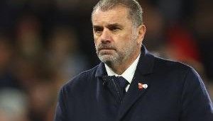 九游-波斯特科格鲁：首次拥有齐整阵容 球员们正恢复到我们需要的水平