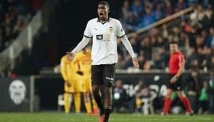 记者：考虑到瓦伦西亚的报价时机+枪手争取 莫斯克拉几无可能留队