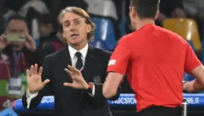 曼奇尼解释辞职原因，炮轰意大利足协主席